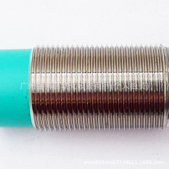 NBN8-18GM40-Z0      全 新 原装现货     议价
