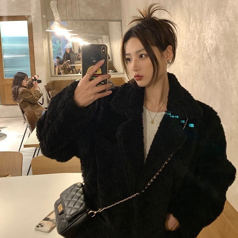 Women's Teddy Black Lambswool Coat, Winter Thickened, 2026 New Style, Eco-friendly Fur, High-end Style, Street Style, Mid-length
