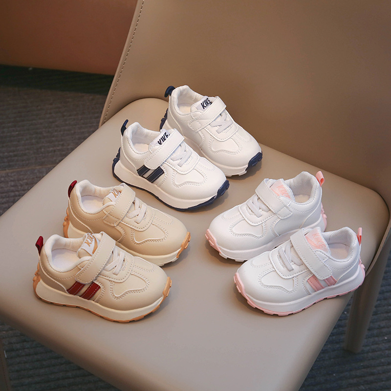 Chaussures de marche décontractées à semelles souples pour enfants, chaussures de planche pour bébés garçons et filles, petites chaussures blanches pour filles, nouvelle collection automne 2023_voghion.com