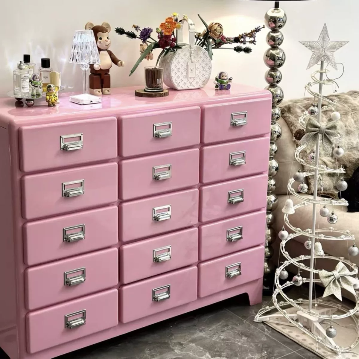 Металлический шкаф для хранения с выдвижными ящиками, железный шкаф Dul Iron Ins в стиле ретро, ​​декоративный шкаф для интернет-знаменитостей в японском стиле.