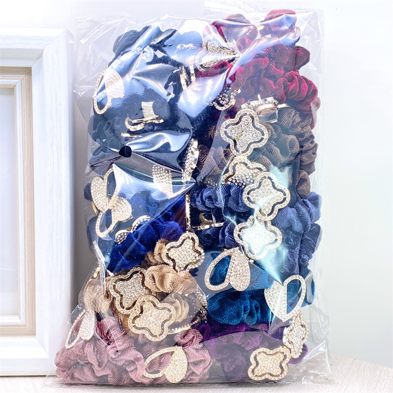 추천 중공 심장 4 잎