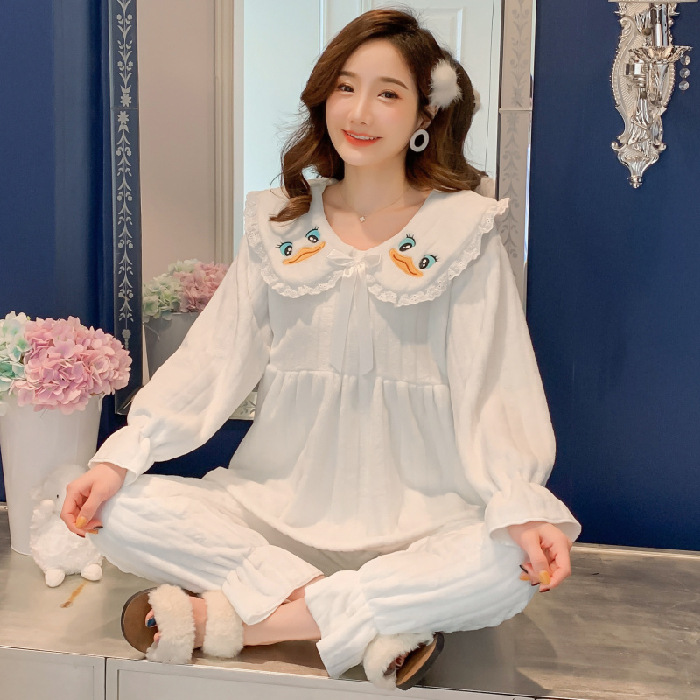 Sweet Girl Pink pijamas otoño e invierno cálido simple ropa para el hogar nuevo traje de terciopelo coral de terciopelo azul forrado de lana gruesa