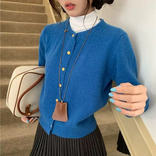 小众慵懒风玫红色针织开衫女秋冬温柔氛围感软糯毛衣外套漂亮上衣