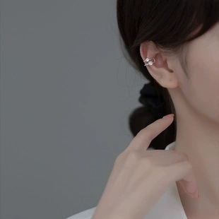 Eloch s925 plata de doble capa de una sola geometría de orejas temperamento sin agujeros de orejas de diamante joyas de orejas M00098