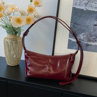 One‑shoulder bag Tide, Korean style, compact zipper design, adjustable strap