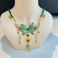 复古宫廷风汉服绿色蝴蝶仿玉石项链女中式古典旗袍汉服璎珞套装