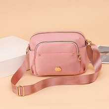 简约百搭大容量单肩包女士潮流防泼水尼龙布包流行洋气外出斜挎包