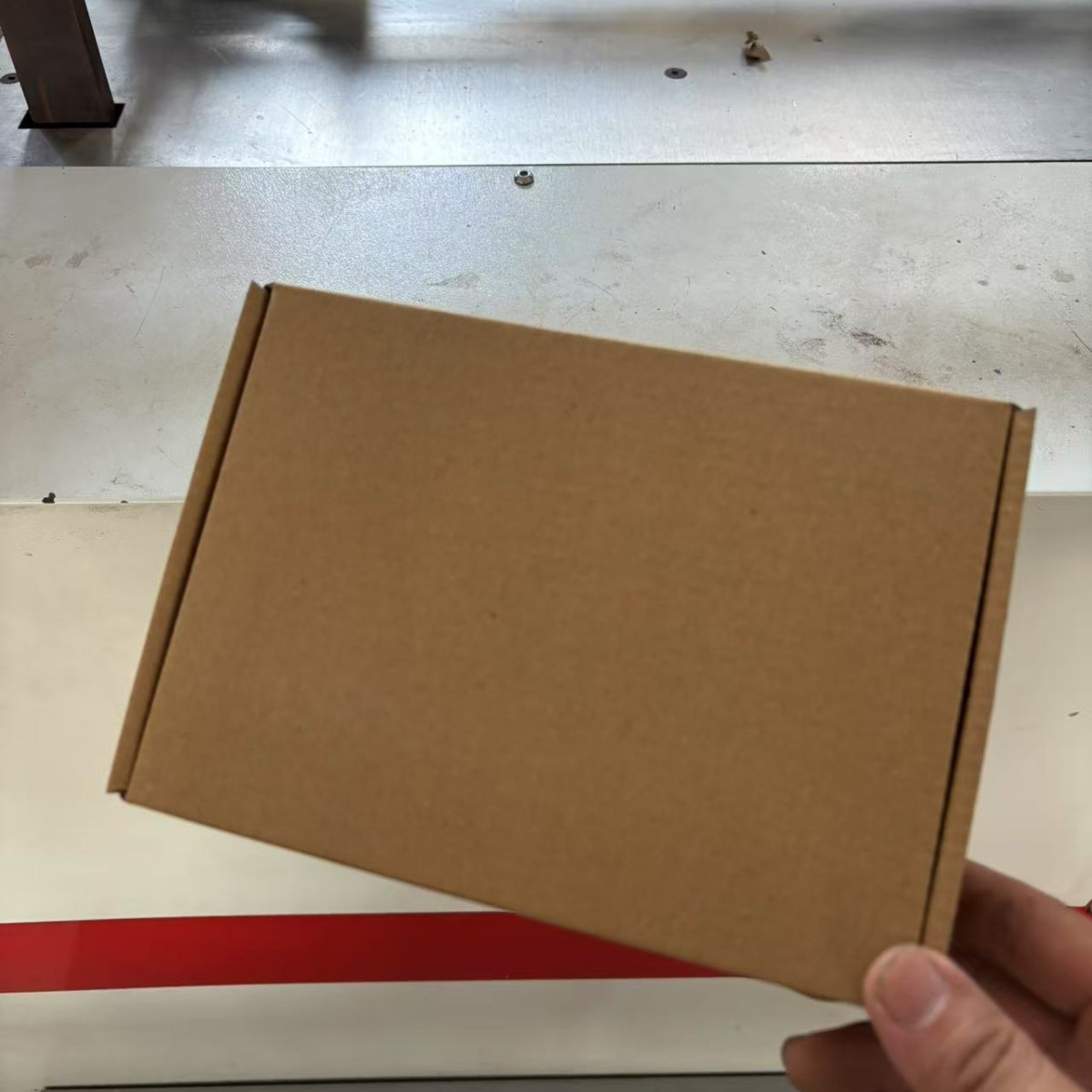 20*14*4mm现货T2飞机盒包装饰品发货快递折叠纸箱高级牛皮纸盒