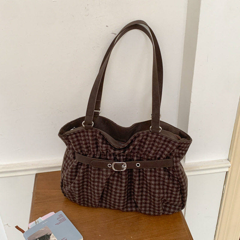 Túi tote nữ quai đeo vai dáng shopping cỡ lớn, chất liệu dạ, kiểu mới mùa đông — Màu cà phê Không có mặt dây chuyền, Màu xanh không có mặt dây chuyền, Màu đỏ không có mặt dây chuyền, Đen không có mặt dây chuyền chi tiết 17