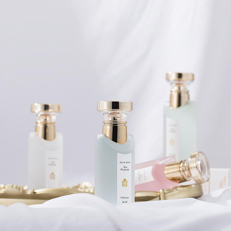 Eau de toilette unisex profumo tè bianco fragranza persistente_voghion.com