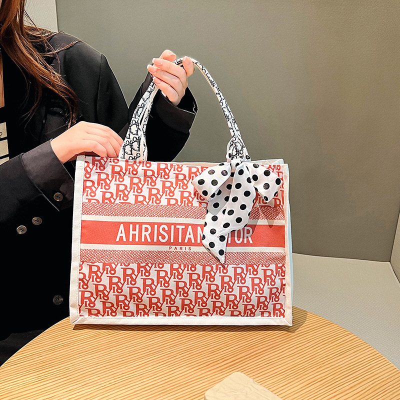 Bolsa de hombro de lona de gran capacidad bufanda de seda casual de mujer nueva moda bolsa de compras estudiante cubo Portátil Bolsa de maquillaje cuadrado