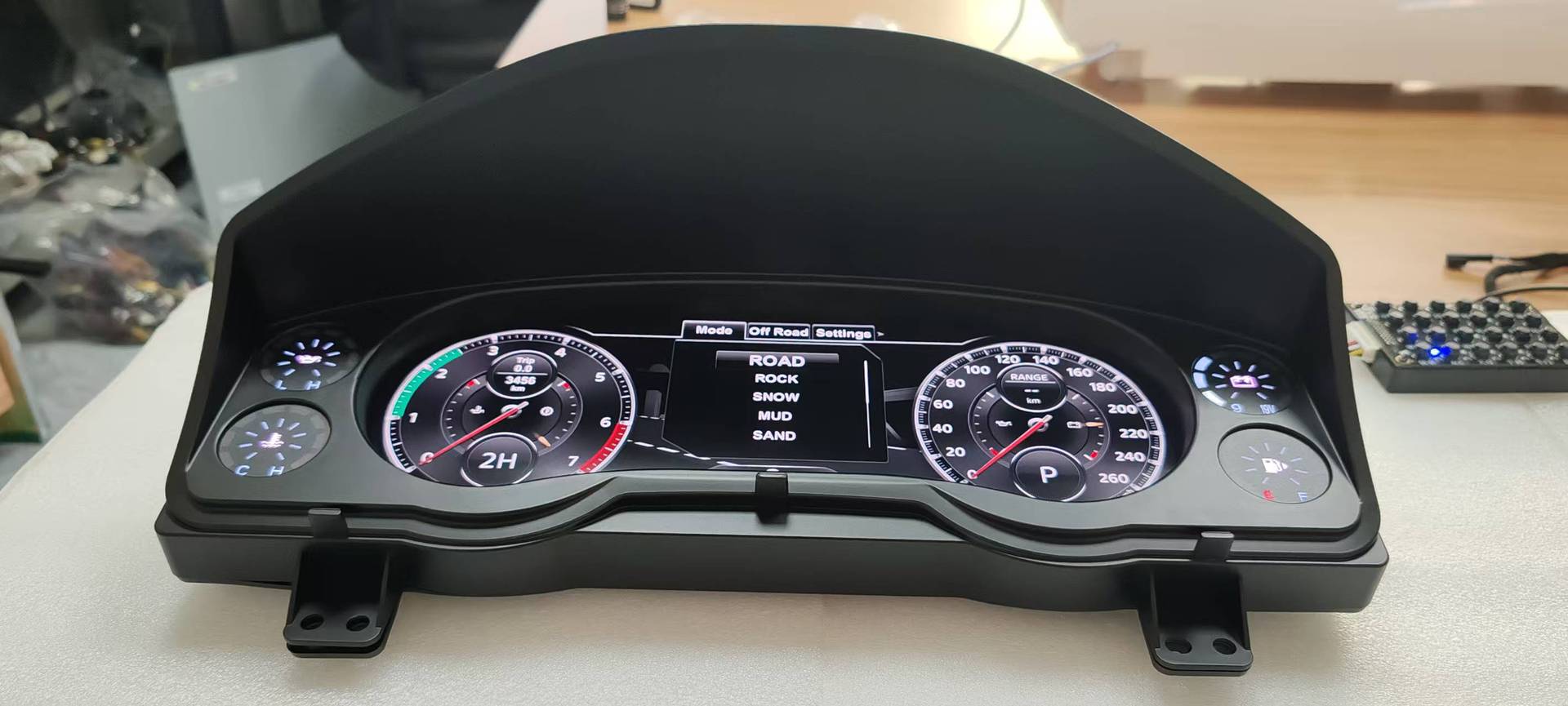 Suitable for Land Cruiser Lc200 Full Lcd Instrument Panel 12.3inch Non-Destructive Direct Plug-In Virtual Cockpit Instrument Assembly