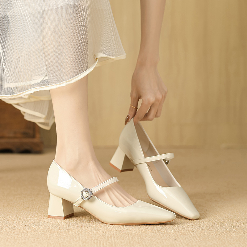 531 Fashion New Niche Thick Heeled Square Head New Rhinestone Premium Comfortable Women's Mary Jane Comfortable Women's Shoes 531 Fashion New Niche Thick Heeled Square Head New Rhinestone Premium Comfortable Women's Mary Jane Comfortable Women's Shoes