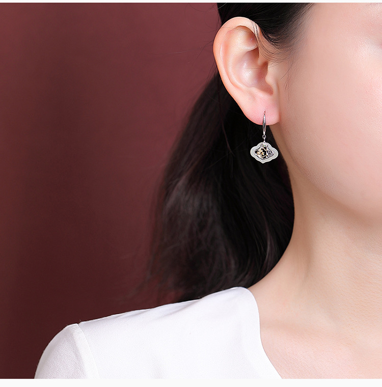 Bông tai hoa sen bạc S925 mạ vàng đính ngọc Hetian phong cách dân tộc — Mẫu tách màu mạ chi tiết 7