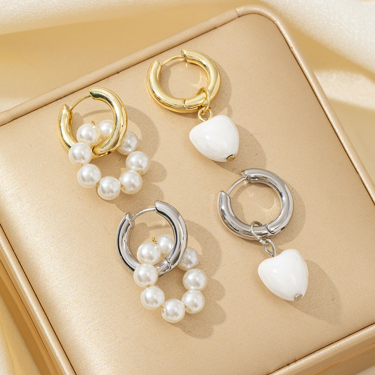 Cross-Border European and American Jewelry Fashion Ins Style Imitation Pearl Beaded Earrings Women's Asymmetric Heart Pendant Earrings Wholesale