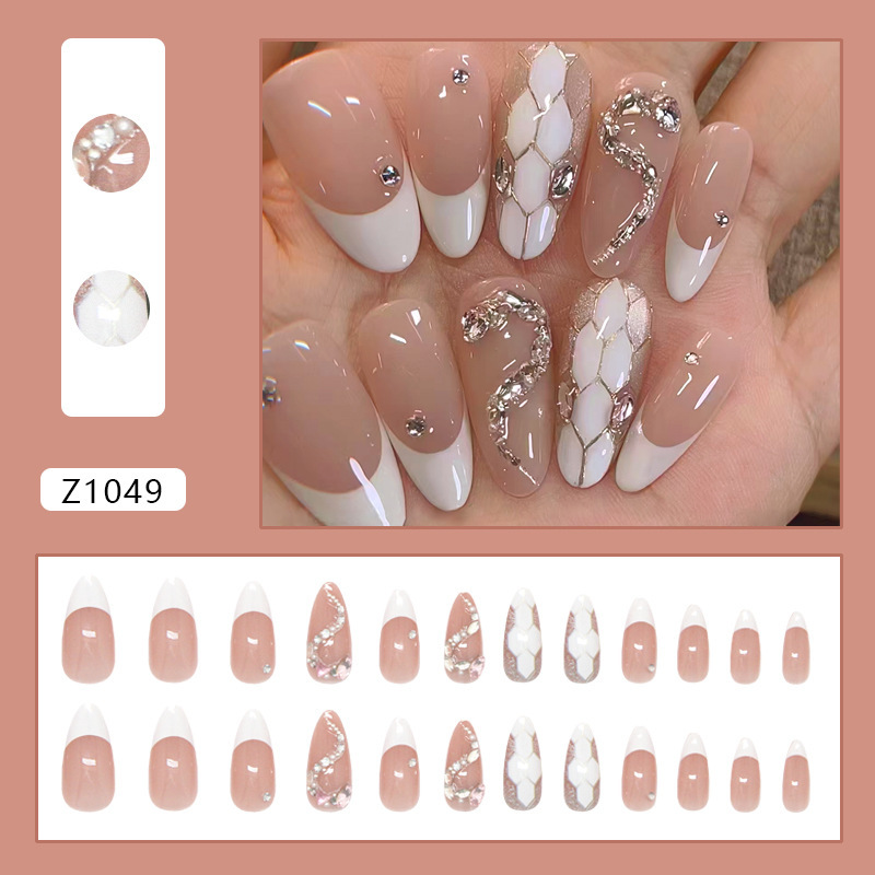 Patrón de perlas blancas de diamantes hechos a mano Uña al por mayor| Glue manicure blanqueador| Perforación de alto nivel