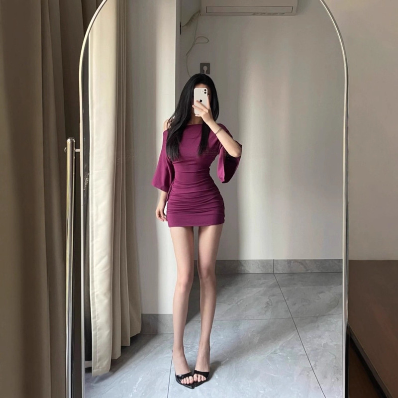 Gentle Attack, Slim Waist, Slimming One-Shoulder Pleated Two-Wear Dress, Spring and Summer New Style, Trumpet Sleeve Hip-Hugging Skirt