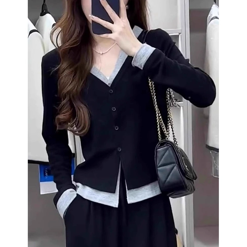 Трансграничная осень и зима 2024 поддельные две футболки с V-образным вырезом с длинным рукавом