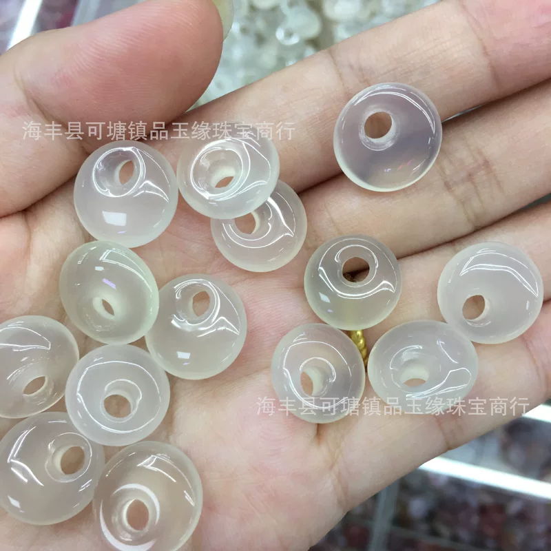 Natural ore jade, carved accessories white jade, agate accessory