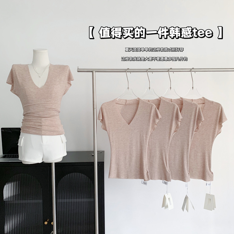A Korean-Feeling Tee Worth Buying 2023 New Summer Basic Simple V-Neck Raw Edge Slim Short-Sleeved T-Shirt for Women