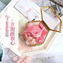 ������϶Y���b�ɻ�����d����5�黨�o���˴��N���l�������˶Y���