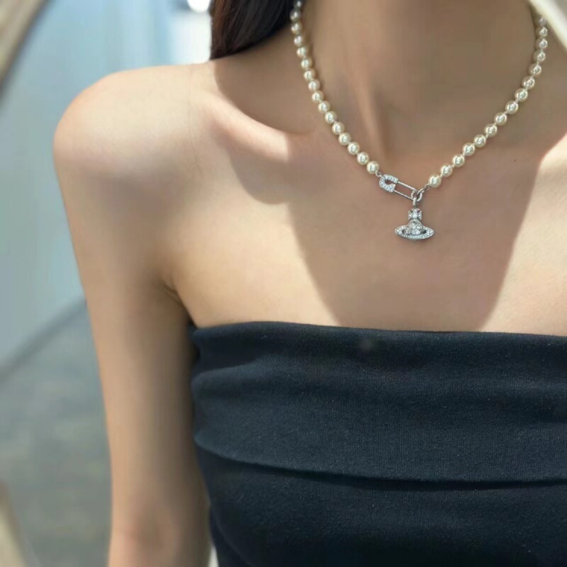 Queen Mother of the West Pin Saturn Pearl Necklace Planet Light Luxury Classic Fashion Clavicle Chain Women's Town Store Treasure with Label