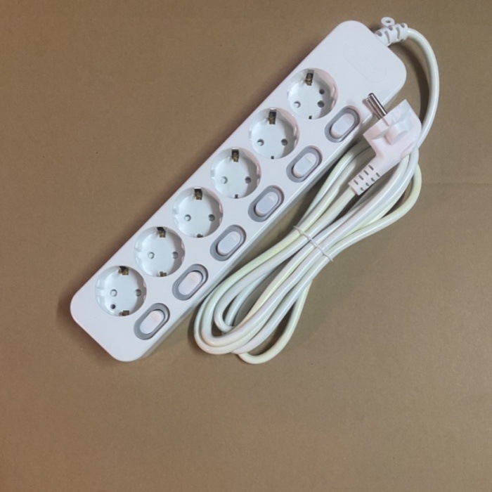 韩国接线板6位独立开关欧标插座德标插排过载插座俄罗斯KC认证