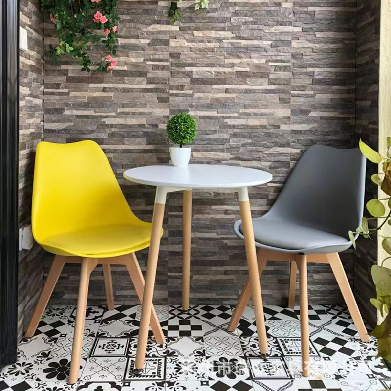 26 años de nueva silla de comedor de madera maciza silla nórdica simple doméstica maquillaje de dormitorio silla de mesa silla de red