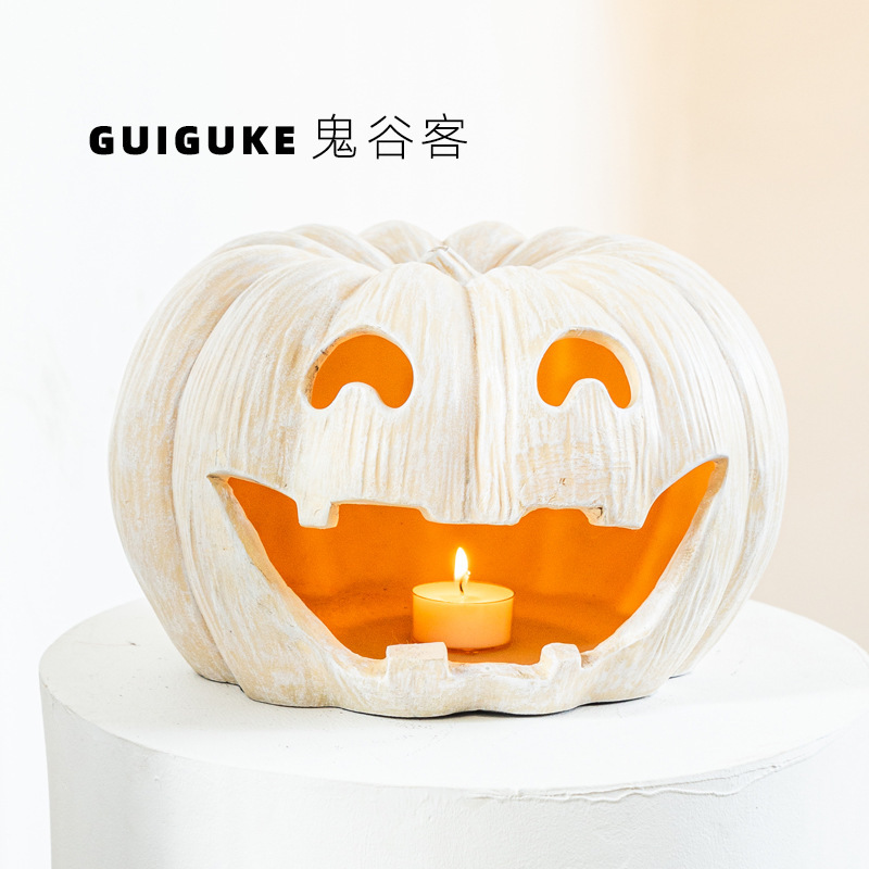 クロスボーダーのカボチャのランプのハロウィンの装飾品のデパートの美陳のショーウインドーの置物の屋外のアロマの透かし彫りの発光の大きいカボチャ|undefined