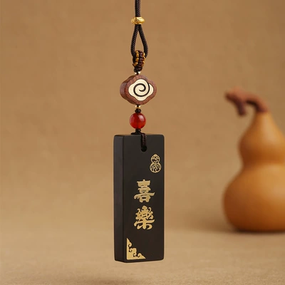 pendant high-end lightning strike jujube wood: Car hanging - ping-an-happy-car-hanging