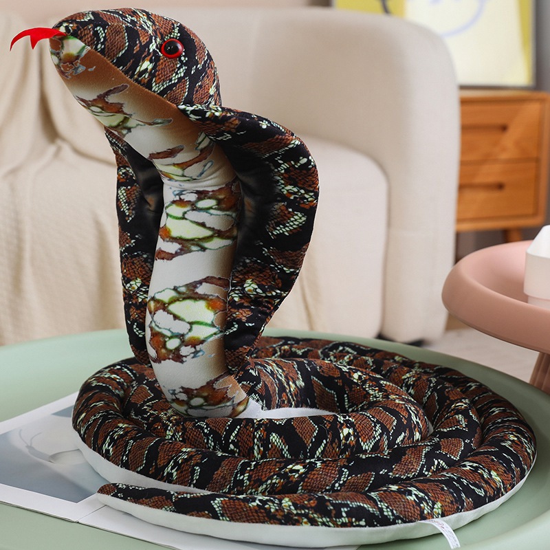 Simulación de muñecas de peluche serpiente cobra muñecas de serpiente falsa pequeña colgante hijo Tong Zodiac regalo de serpiente transfronterizo