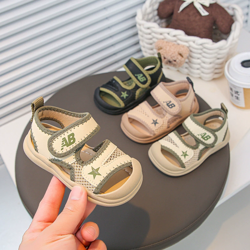 Мужские детские сандалии, походные туфли, 2025 новые детские мягкие подошвы, чтобы предотвратить удар, пляжные туфли, женские детские сандалии