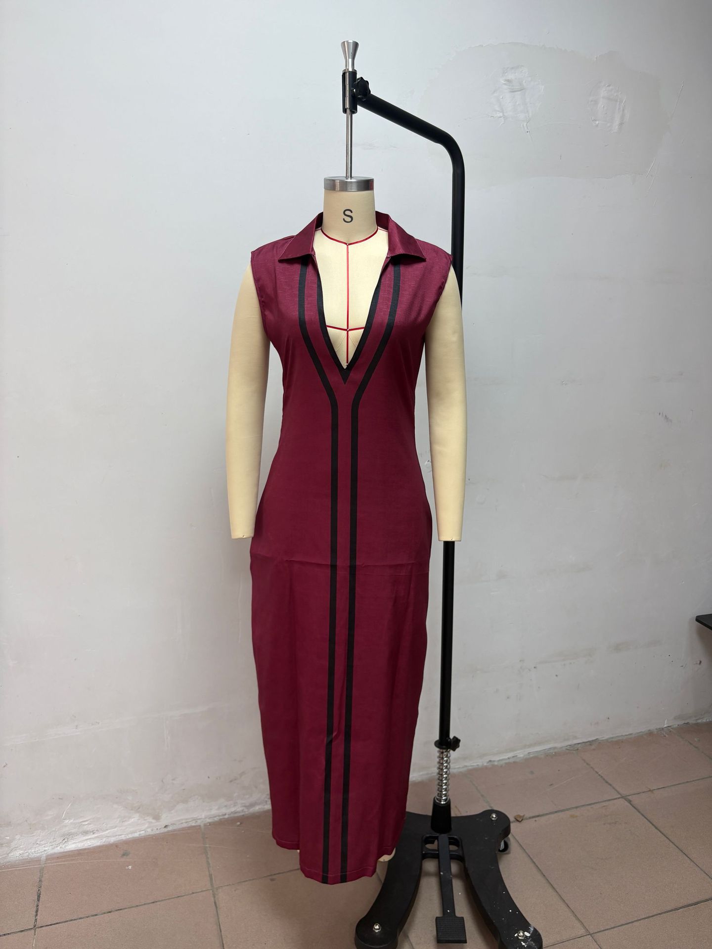 Elegant V-Neck Color-Block Casual Midi Dress For Women, Breathable Stretch A-Line Sundress For Daily Wear, Travel, And Office_ecoleips.com
