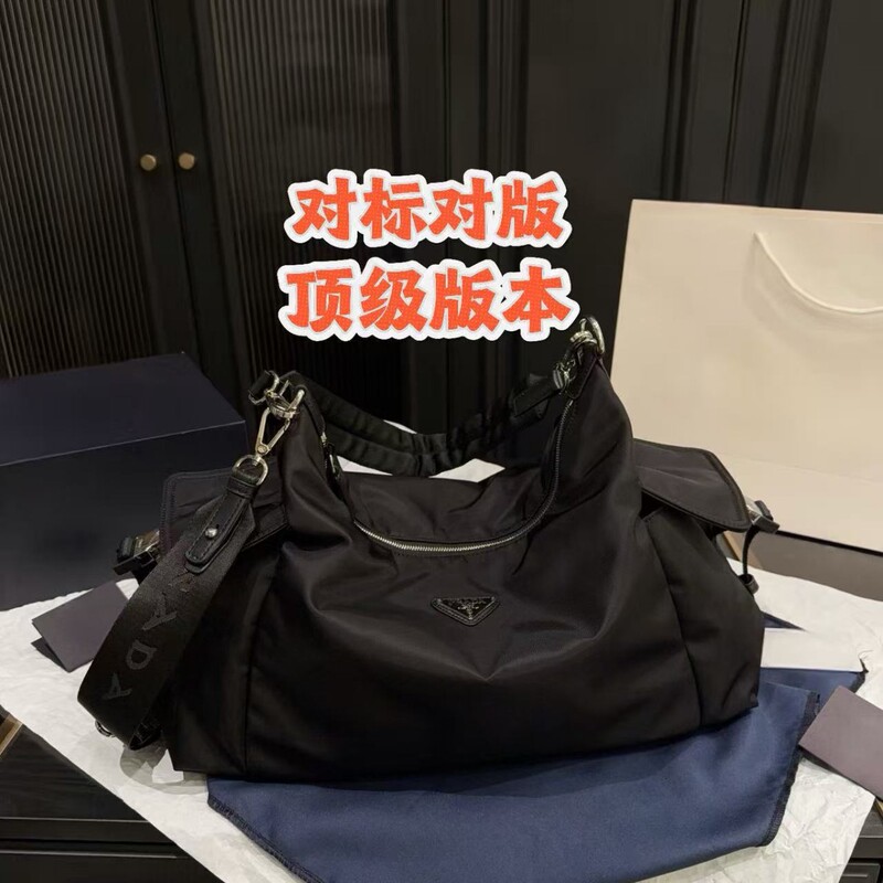 Couple's model Pula hot-selling women's bag, nylon hobo underarm bag, single-shoulder underarm bag, light luxury high-end messenger bag