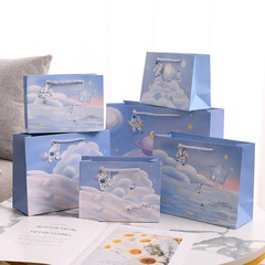 Ins Cute Cartoon Gift Bag, High-Quality Accessory Store Handout Gift Bag, Children and Student Packaging Bag, Clothing Shopping Bag
