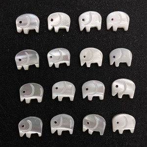 10pcs Natural sea shells white butterfly bei scattered beads 9 x11mm elephant shape burnish of horizontal hole beads DIY Jewelry accessories
