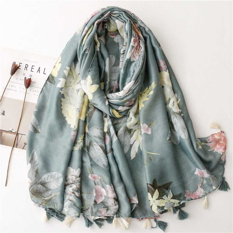 Women's Fashion Leaf Flower Polyester Silk Scarves display picture 1