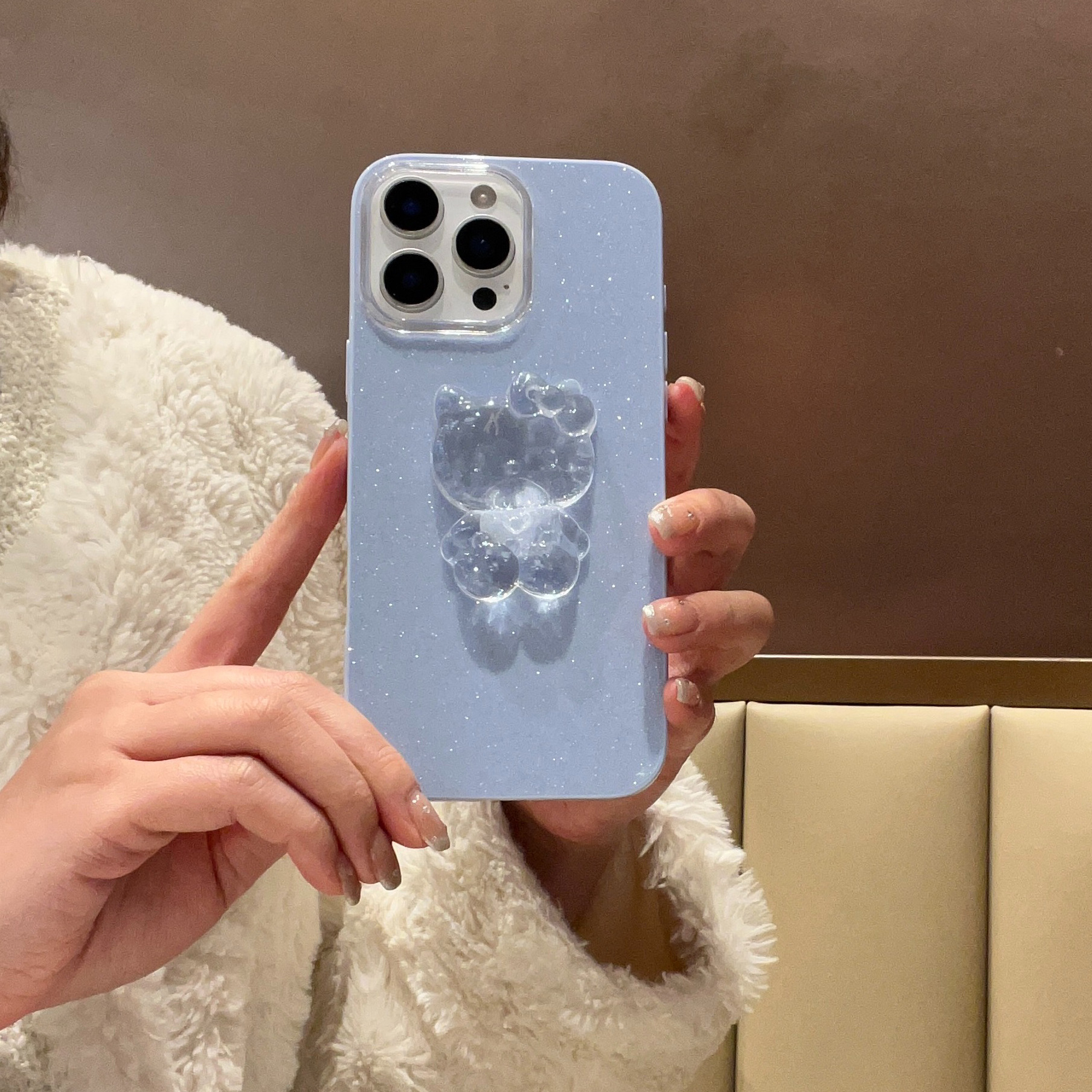 7E7CAFE8-EC4C-4493-AD19-6A4A40