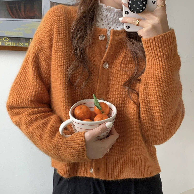Свитер женский короткий вязаный кардиган 2023 Новый однотонный Модный Ретро японский осенний Топ для похудения