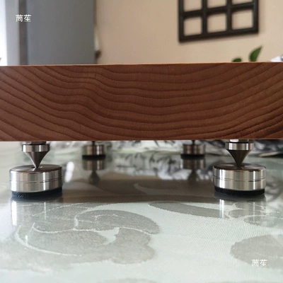 Hi-Fi Audiophile Speaker Spikes — Electric car big tripod