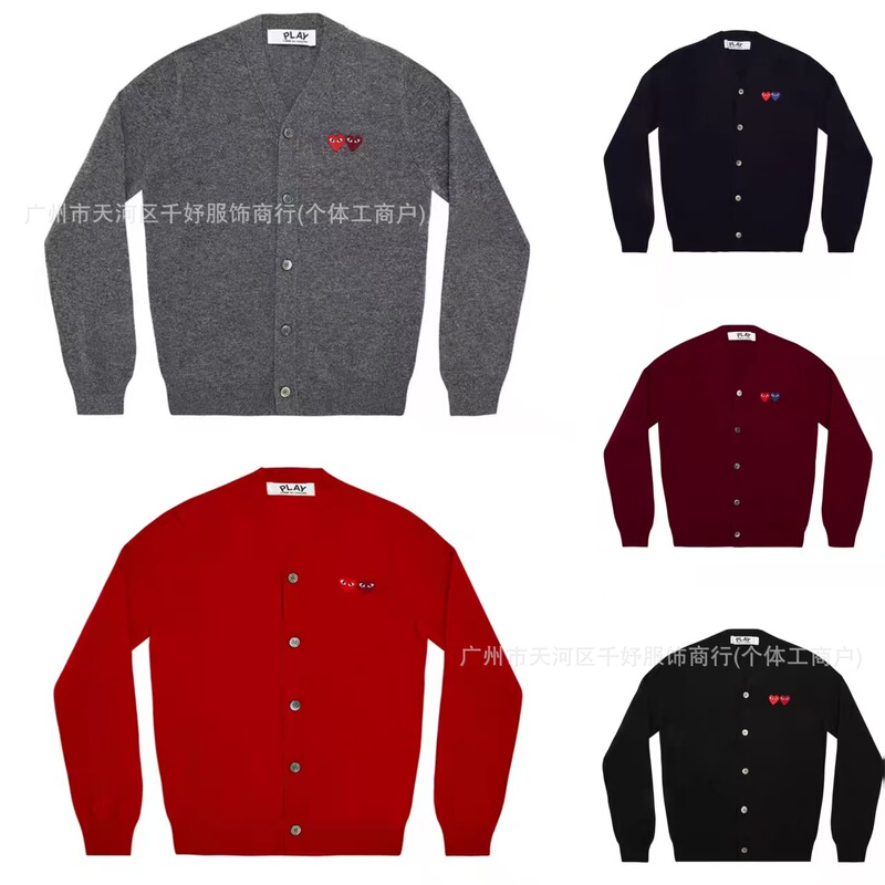 High-Quality Play川久100 Pure Wool Heart-Shaped V-Neck Unisex Cardigan Knitwear with Double Heart Embroidery
