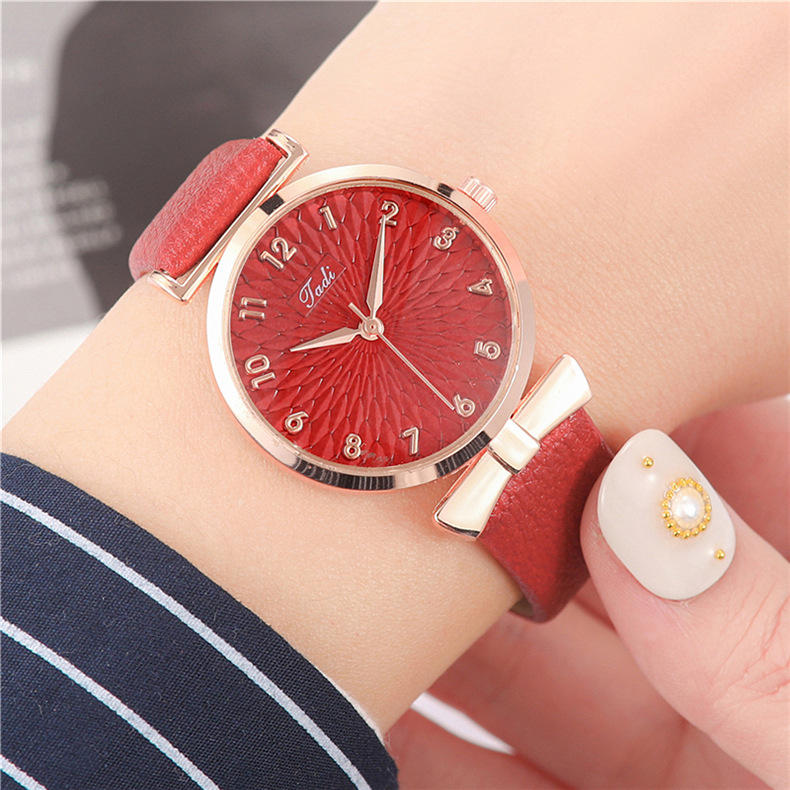 Argyle Pattern Elegant Simple Style Argyle Buckle Quartz Watch Women's Watches