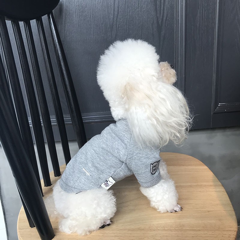 밝은 회색