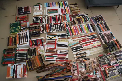 厂家生产礼盒皮拉手PU皮革提手带皮手挽PU手提真皮包带皮绳手提带