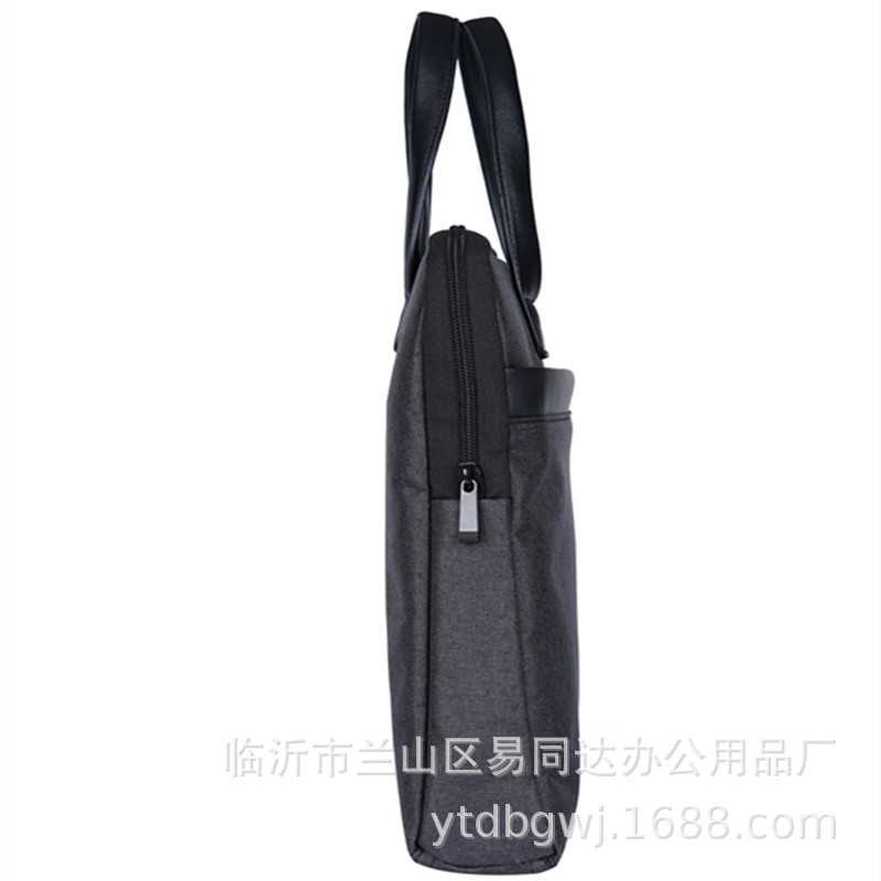 带皮包8.jpg