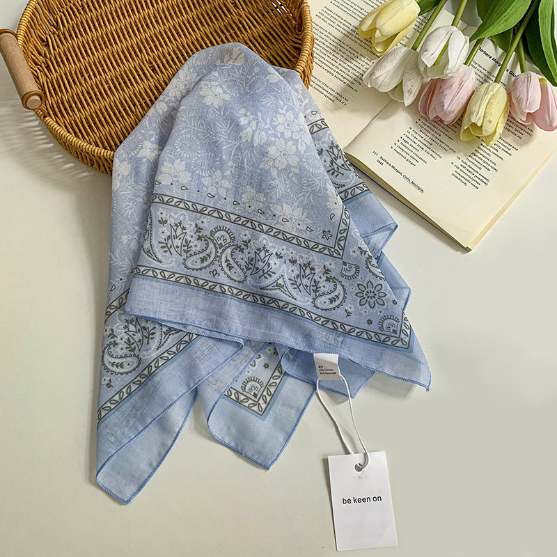 Pañuelo floral, estilo pastoral femenino de verano, nuevo estilo, bufanda fresca, bufanda de seda, bufanda cuadrada pequeña, bufanda de cuello de sentido avanzado
