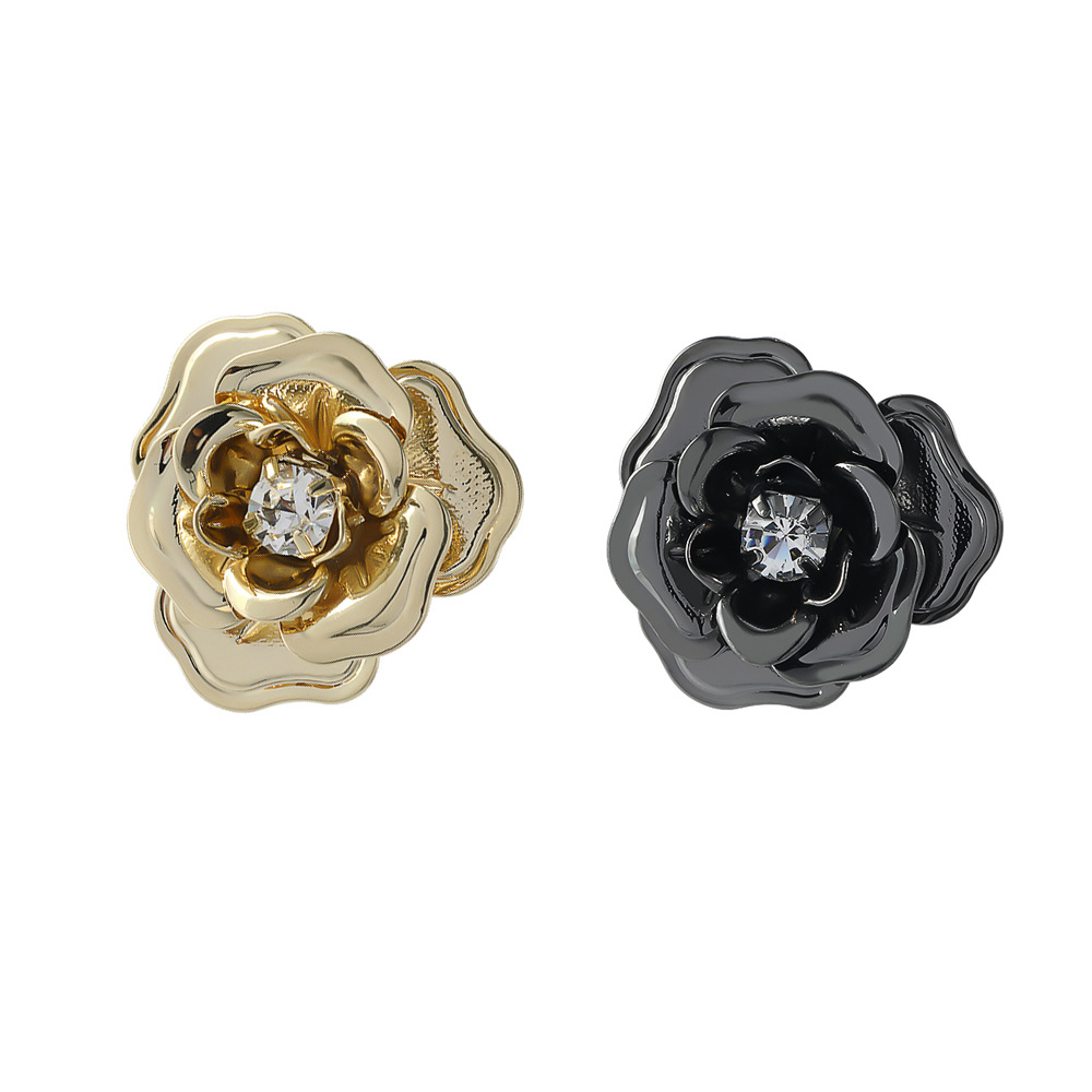 Simple Style Flower Copper Plating Women's Brooches display picture 5