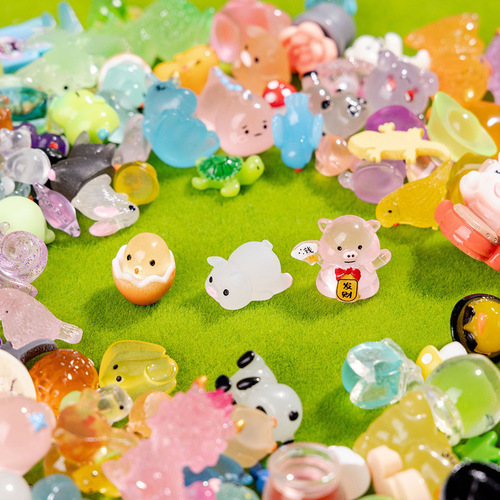 Colorful Mixed Cartoon Resin Decorative Accessories Handmade Small Animals Big Assortment Micro Landscape Miniature Decor DIY