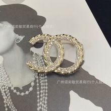 ���Č�������pC�荽�ɫ���ŮС���L�͹Ÿ߼��r��OL�e�Ů