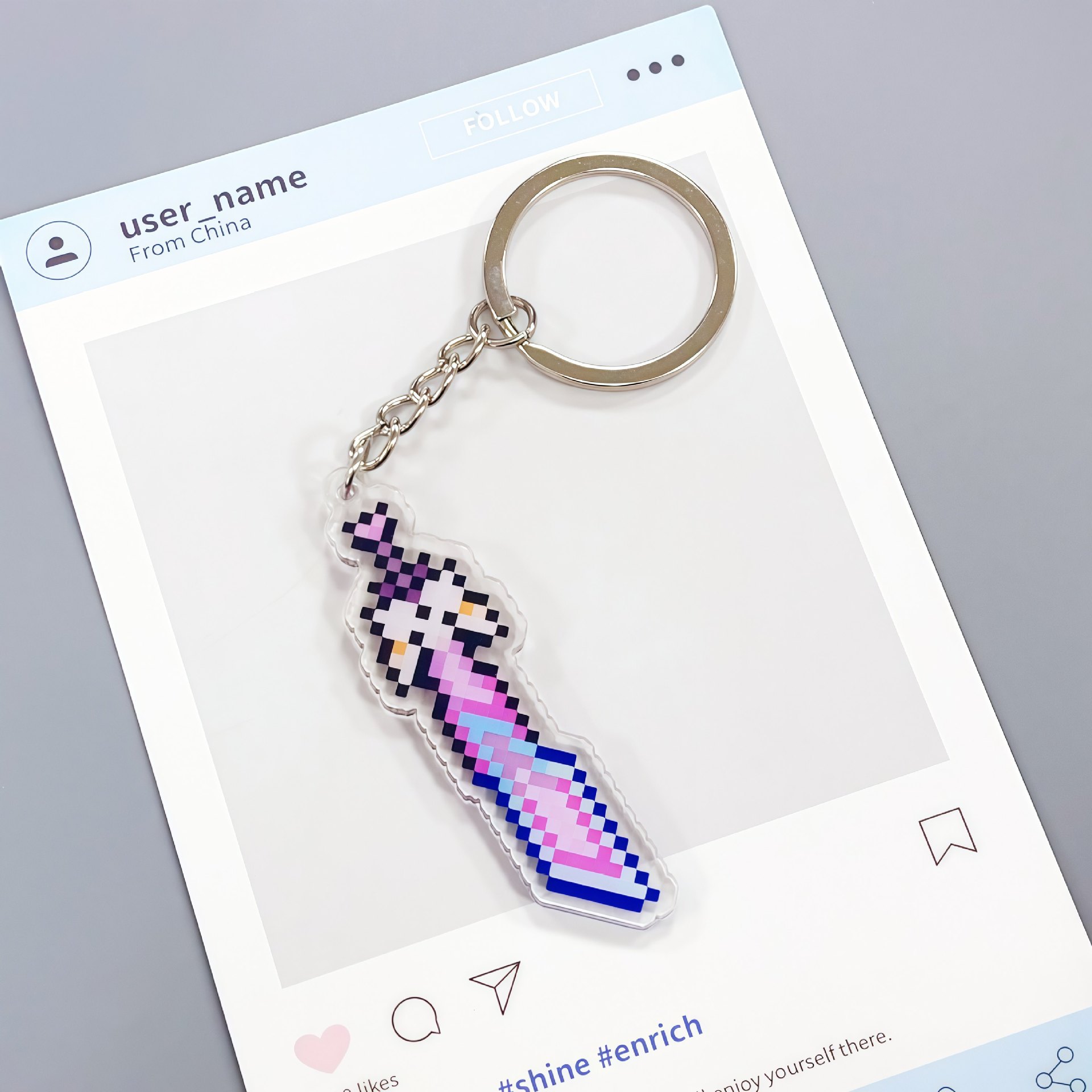 Mi mundo elemento caliente del dios de la guerra de la cuchilla de la vela para enviar a los amigos colgar regalos llaveros acrílicos